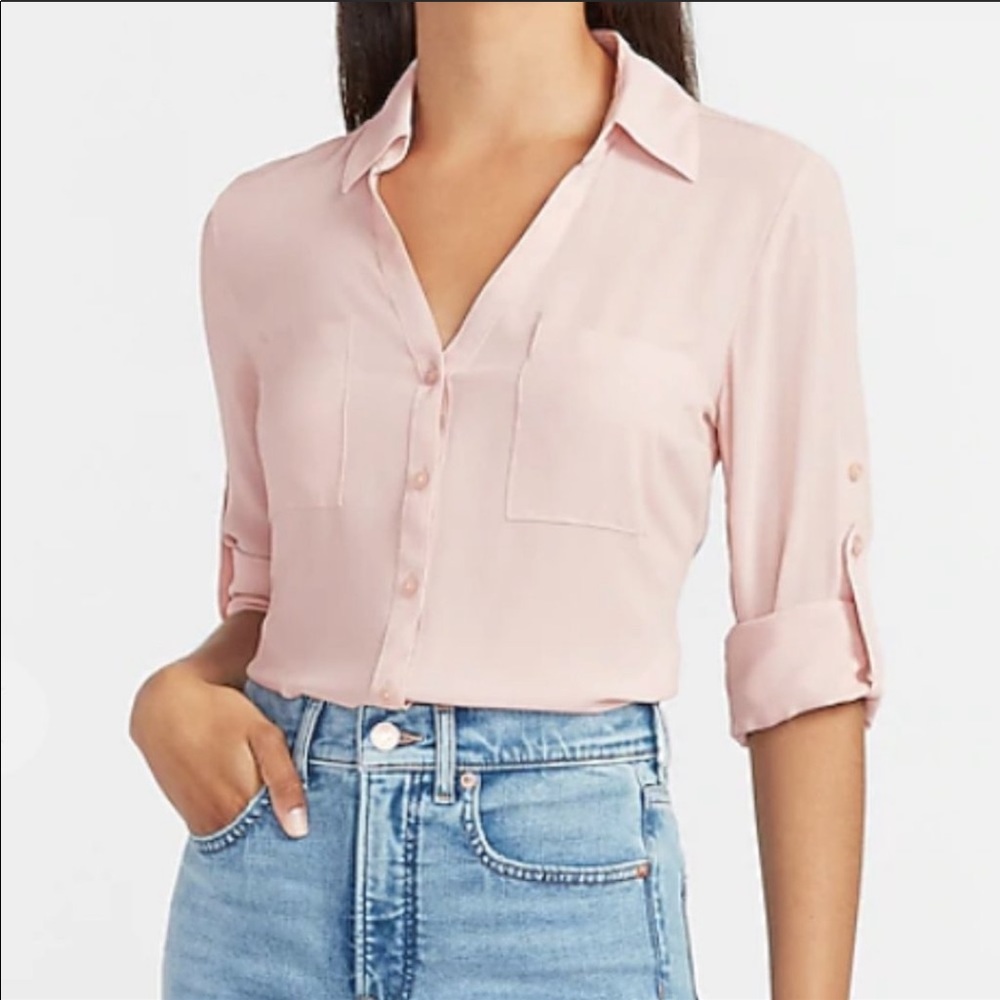 Express Portofino Top in BLUSH!